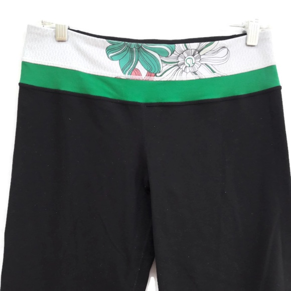 Lululemon Black Pants Groove Yoga Athletic Reversible Green White Floral Waist 8 - Picture 3 of 4